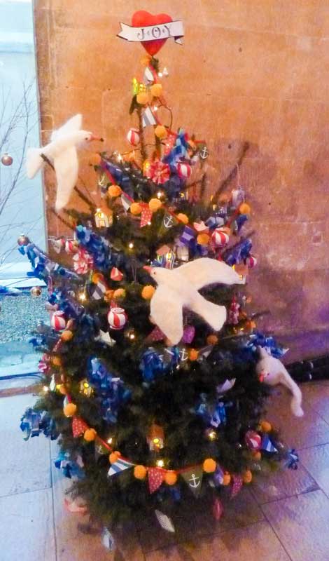 rivka Kirstie Allsopps handmade christmas